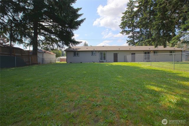 703 705 138th Street S, Tacoma, WA 98444