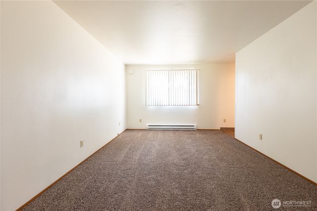 703 705 138th Street S, Tacoma, WA 98444
