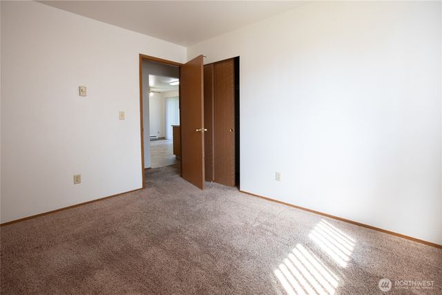 703 705 138th Street S, Tacoma, WA 98444