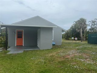 2533 MYRTLE AVENUE 2, Punta Gorda, FL 33950