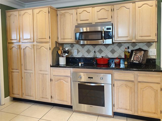 27 LAKE VISTA WAY, Ormond Beach, FL 32174