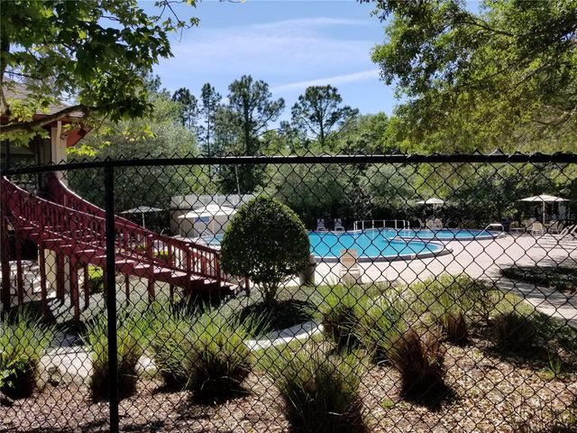 27 LAKE VISTA WAY, Ormond Beach, FL 32174