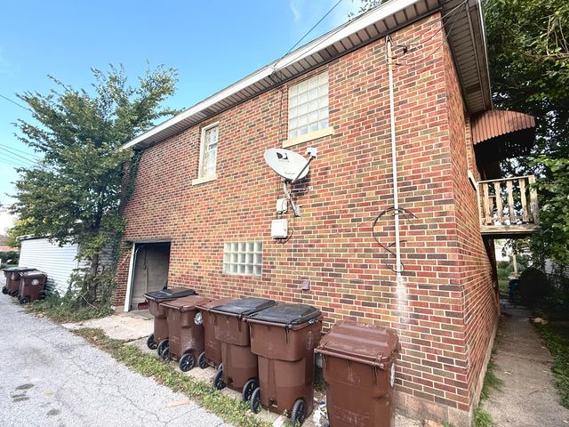 1704 Central Avenue, Whiting, IN 46394