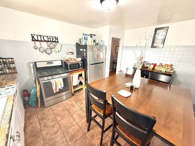 1704 Central Avenue, Whiting, IN 46394