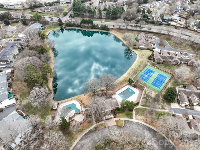 7034 Quail Hill Road, Charlotte, NC 28210