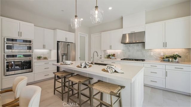 27325 Shore Pine Place, Valencia, CA 91381