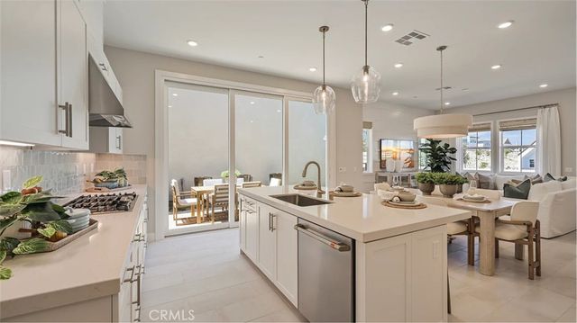 27325 Shore Pine Place, Valencia, CA 91381