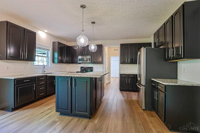1919 Highcliff Court, Fairfield, OH 45014