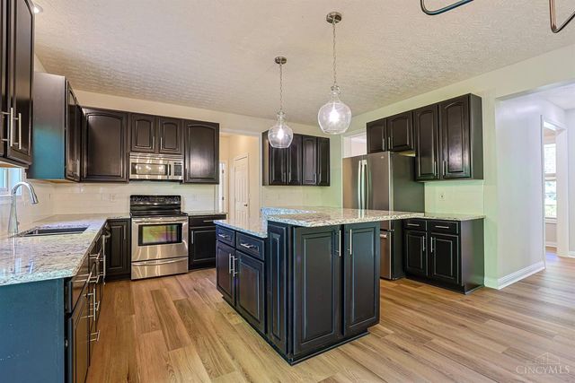 1919 Highcliff Court, Fairfield, OH 45014
