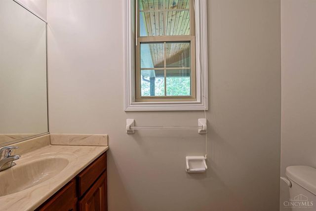 1919 Highcliff Court, Fairfield, OH 45014