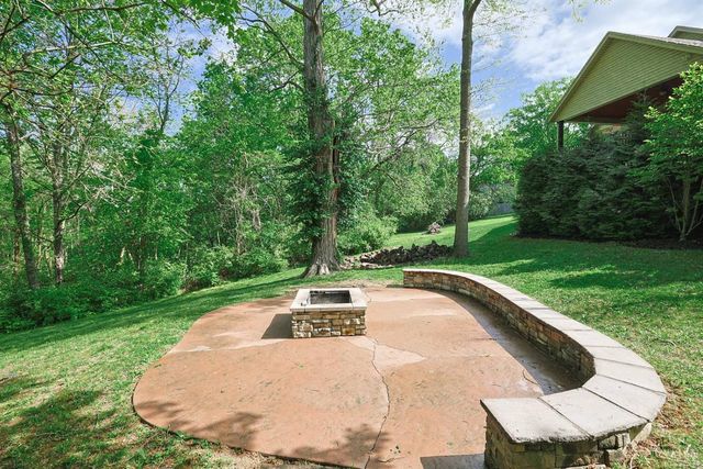 1919 Highcliff Court, Fairfield, OH 45014