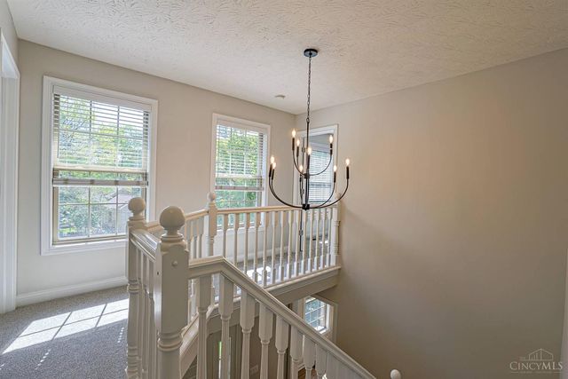 1919 Highcliff Court, Fairfield, OH 45014