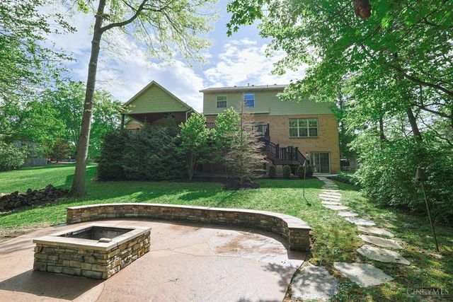 1919 Highcliff Court, Fairfield, OH 45014