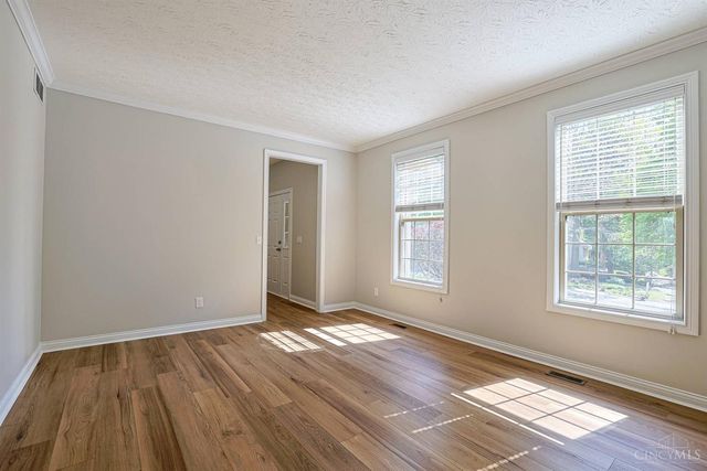 1919 Highcliff Court, Fairfield, OH 45014