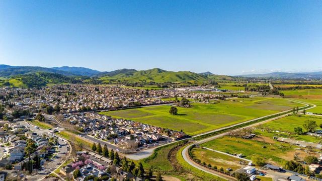 9190 Avezan Way, Gilroy, CA 95020