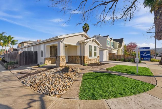 9190 Avezan Way, Gilroy, CA 95020