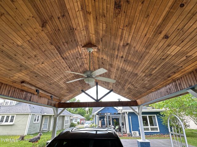 1045 Catawba Street, Kingsport, TN 37660