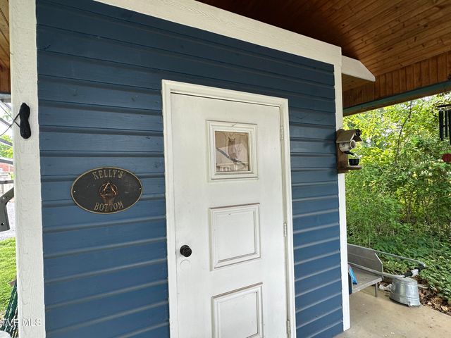 1045 Catawba Street, Kingsport, TN 37660