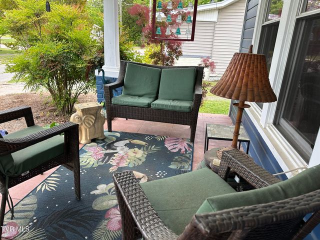 1045 Catawba Street, Kingsport, TN 37660