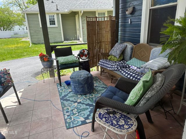 1045 Catawba Street, Kingsport, TN 37660