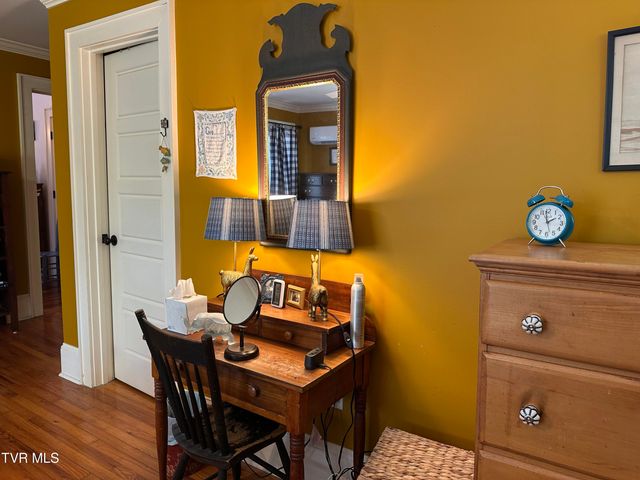1045 Catawba Street, Kingsport, TN 37660