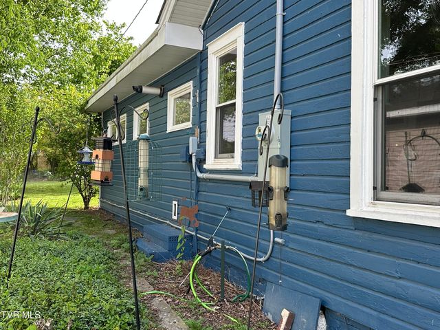 1045 Catawba Street, Kingsport, TN 37660