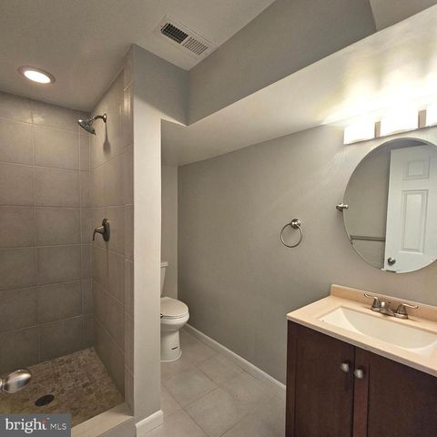 6430 SHANNON STATION CT, Springfield, VA 22152