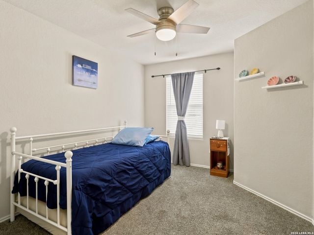 13122 Heathers Arrow, St Hedwig, TX 78152