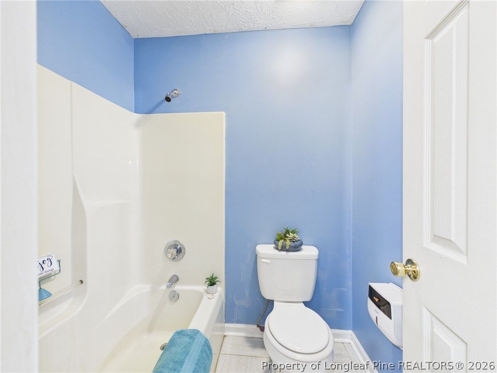 212 Fair Oaks Drive, Fayetteville, NC 28311 — photo 8