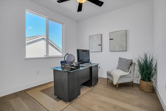 2495 Kruip Ct, Lathrop, CA 95330