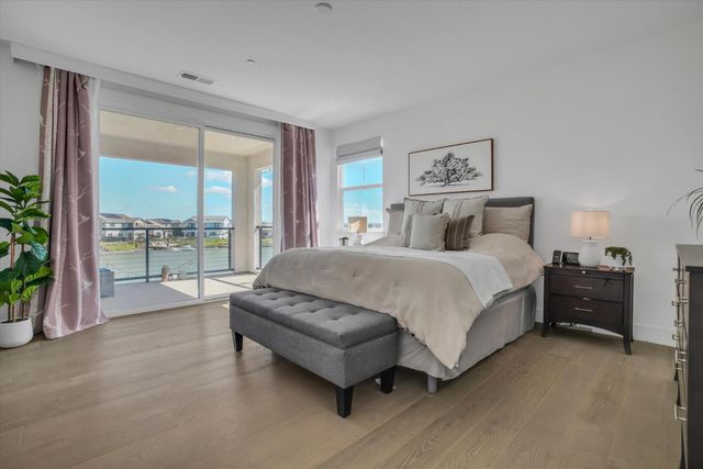 2495 Kruip Ct, Lathrop, CA 95330