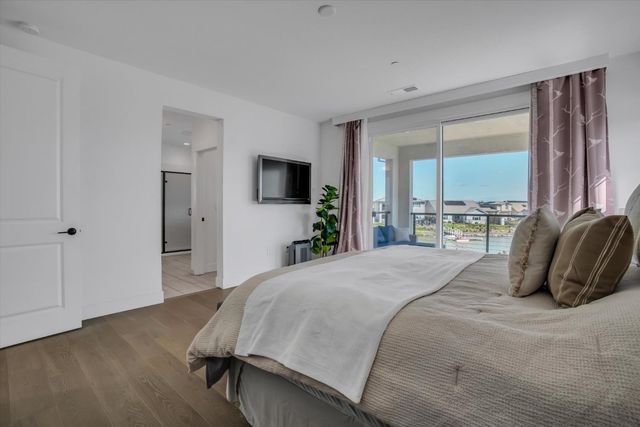 2495 Kruip Ct, Lathrop, CA 95330