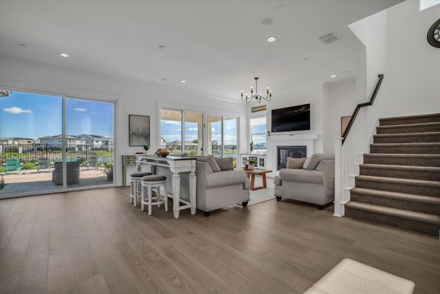 2495 Kruip Ct, Lathrop, CA 95330