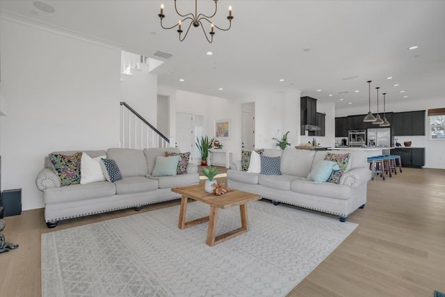 2495 Kruip Ct, Lathrop, CA 95330