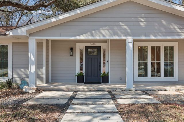 8610 MESA DR, Austin, TX 78759
