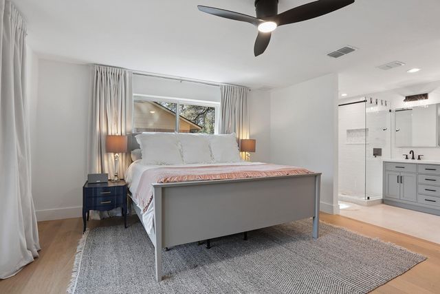 8610 MESA DR, Austin, TX 78759