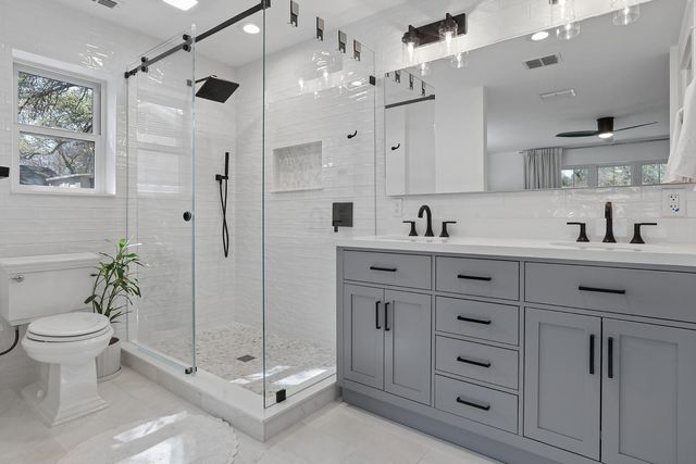 8610 MESA DR, Austin, TX 78759