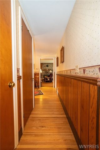 7587 Back Creek Road, Boston, NY 14075