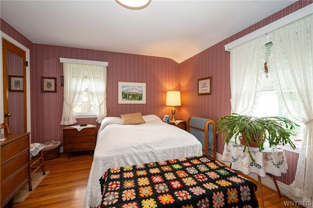 7587 Back Creek Road, Boston, NY 14075