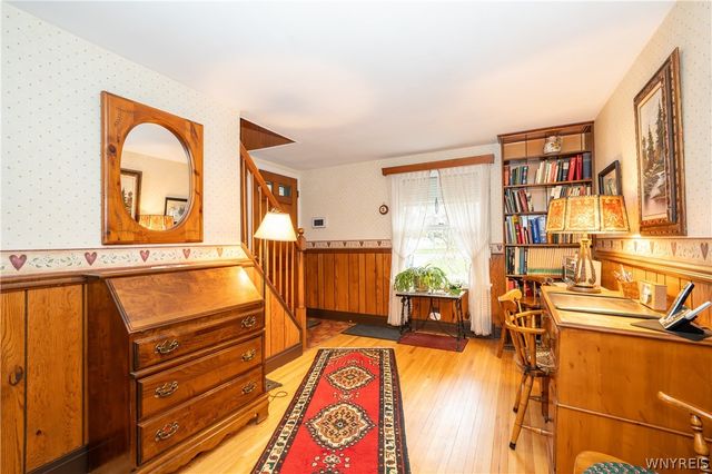 7587 Back Creek Road, Boston, NY 14075