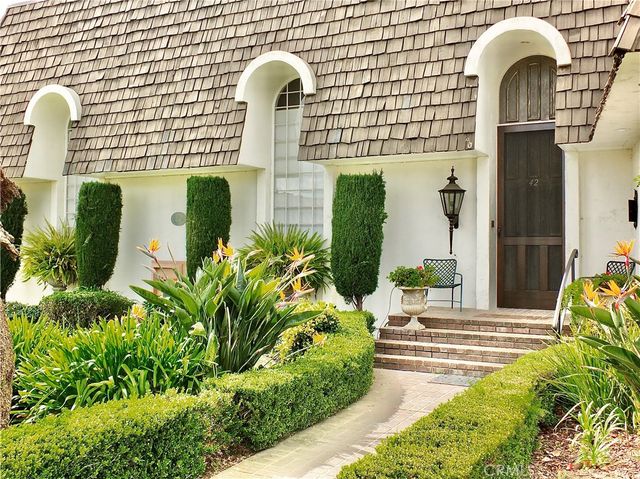 42 La Linda, Long Beach, CA 90807