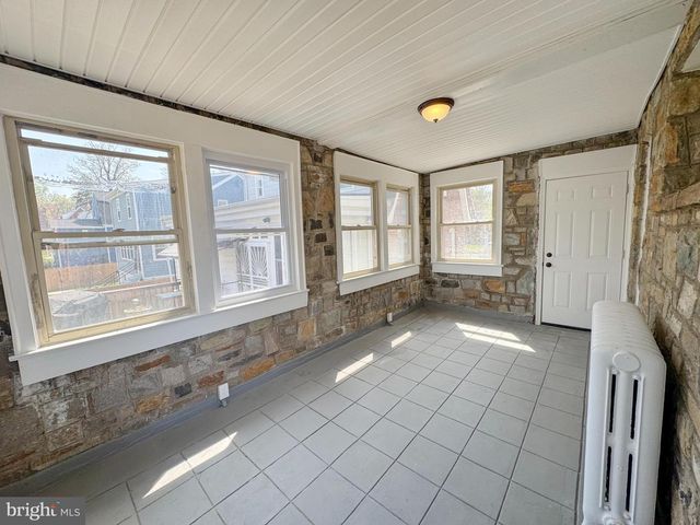 1108 44TH PL SE, Washington, DC 20019