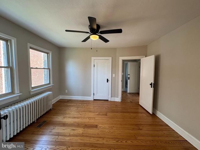 1108 44TH PL SE, Washington, DC 20019