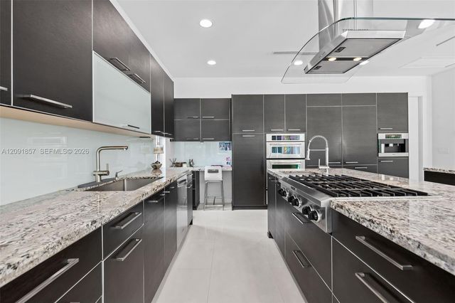 2317 N Atlantic Boulevard, Fort Lauderdale, FL 33305