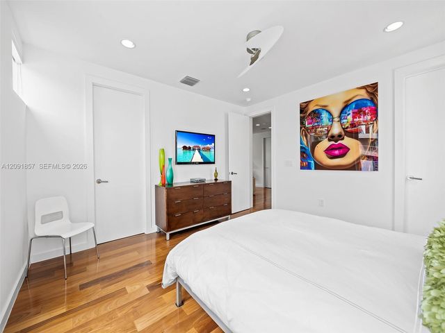2317 N Atlantic Boulevard, Fort Lauderdale, FL 33305