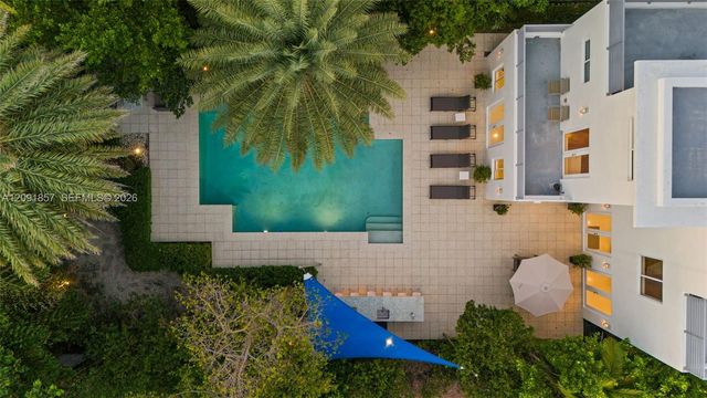 2317 N Atlantic Boulevard, Fort Lauderdale, FL 33305