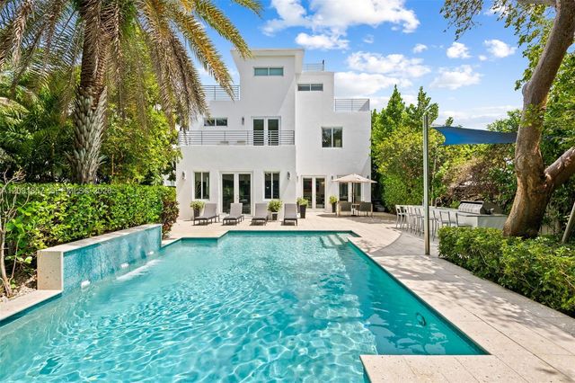 2317 N Atlantic Boulevard, Fort Lauderdale, FL 33305