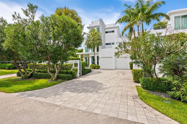 2317 N Atlantic Boulevard, Fort Lauderdale, FL 33305