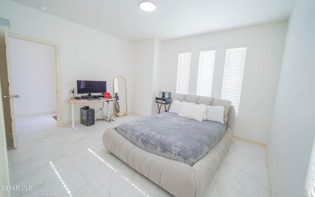 7417 Enchanted Point Drive, El Paso, TX 79911