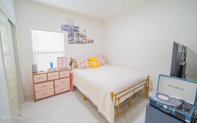 7417 Enchanted Point Drive, El Paso, TX 79911